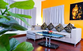 Bangrak Cozy Stay